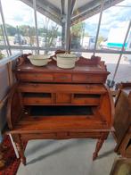 Antiek secretaire met rolluik, Ophalen