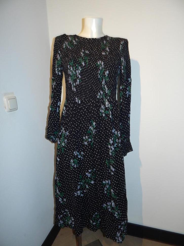 Ganni mooie langere jurk lijfje elastisch plooitjes bloem 40, Kleding | Dames, Jurken, Zo goed als nieuw, Maat 38/40 (M), Zwart