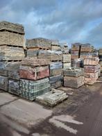 Diverse gebruikte betonklinkers in diverse maten en kleuren, Ophalen, Gebruikt, Beton, Klinkers