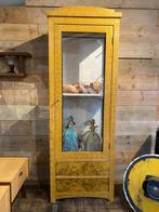 Smalle brocante Franse vitrinekast kast vitrine, Huis en Inrichting, Kasten | Vitrinekasten, Gebruikt, Ophalen