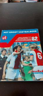 johan cruijf v.i boek met poster, Boeken, Balsport, Ophalen of Verzenden, Zo goed als nieuw