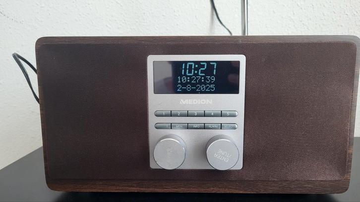 Medion DAB+ FM Bluetooth USB stereo radio houtlook, Audio, Tv en Foto, Radio's, Zo goed als nieuw, Radio, Ophalen of Verzenden