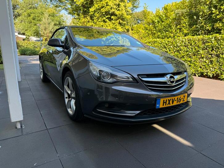 Opel Cascada 1.4 Turbo S&S H6 2013 Grijs Nieuwstaat !, Auto's, Opel, Particulier, Cascada, ABS, Achteruitrijcamera, Airbags, Airconditioning