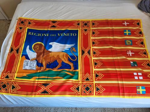Italiaanse vlaggen 100x150 duurzame kwaliteit, Diversen, Vlaggen en Wimpels, Zo goed als nieuw, Ophalen of Verzenden