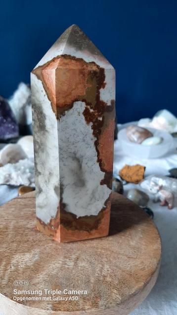 Polychroom Jaspis Toren beschikbaar voor biedingen