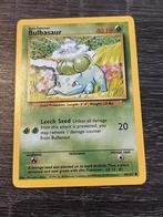 Bulbasaur (44/102) - Base set, Ophalen of Verzenden, Zo goed als nieuw