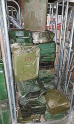 Jerrycans oude Jerrycans decoratie, Ophalen