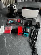 Nintendo Switch OLED + mario kart + accesoires, Ophalen, Overige genres, Eén computer, Zo goed als nieuw