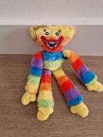 Knuffel sleutelhanger Huggy Wuggy regenboog K7387, Ophalen of Verzenden, Zo goed als nieuw, Overige typen