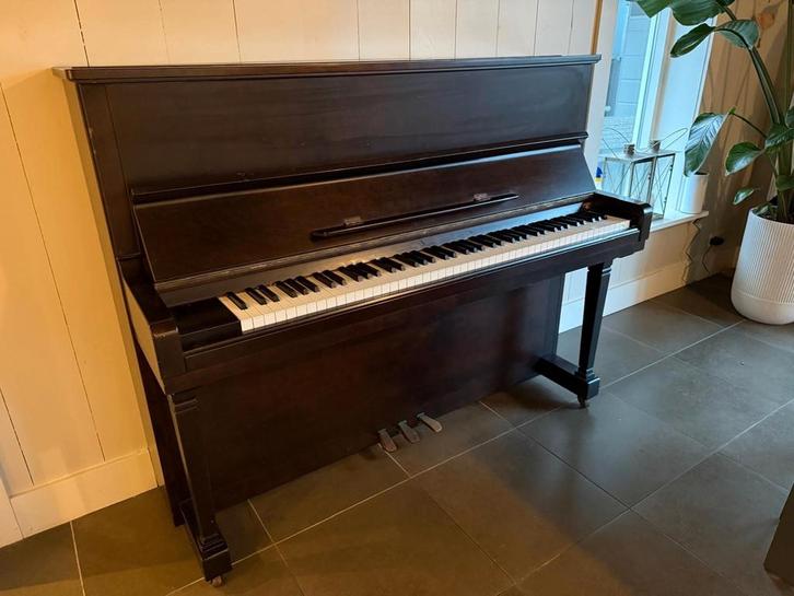 Rich Weber piano, Muziek en Instrumenten, Piano's, Gebruikt, Zwart, Ophalen
