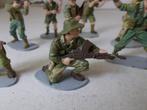 Vintage Airfix. 9 X U.K/AUSTRALIAN JUNGLE SOLDIERS (Diorama), Ophalen of Verzenden, Gebruikt, 1:35 tot 1:50, Figuur of Figuren