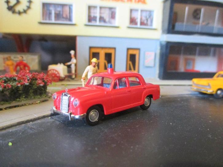 Mercedes Benz W120 180 - Brekina Brandweer onbedrukt, Hobby en Vrije tijd, Modelauto's | 1:87, Nieuw, Auto, Brekina, Ophalen of Verzenden