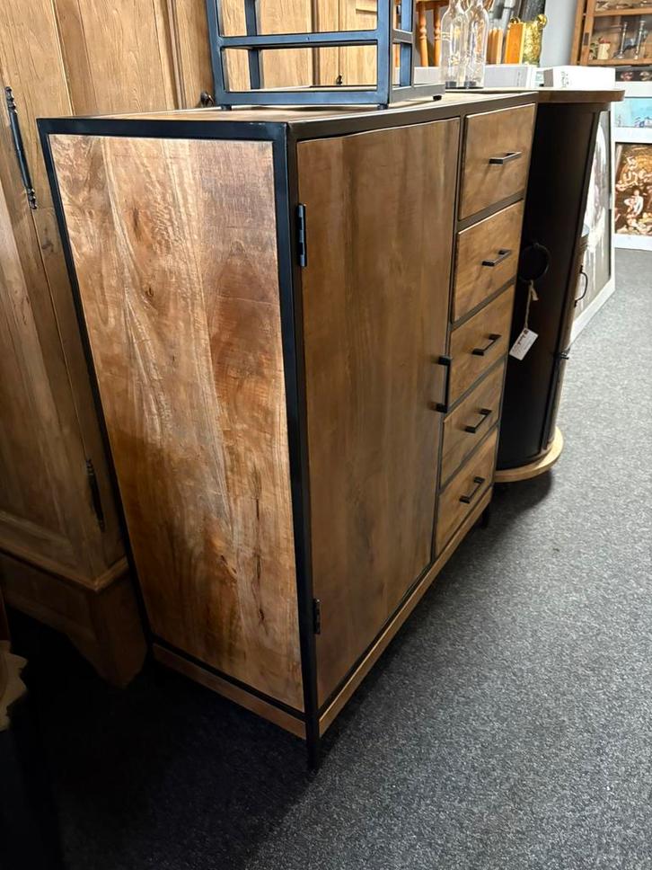 Mangohouten ladekast uit voorraad leverbaar! Mango wandkast, Huis en Inrichting, Kasten | Ladekasten, Nieuw, Ophalen of Verzenden