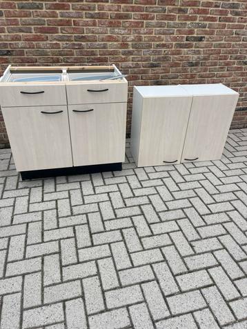 Keuken kast onder en 2  bovenkasten