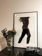 Woman body art 61x91cm, Met lijst, Zo goed als nieuw, Rechthoekig Staand, Ophalen
