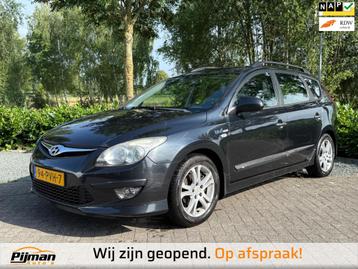 Hyundai I30 CW 1.4i i-Drive Cool/NL AUTO / AIRCO / TREKHAAK  beschikbaar voor biedingen