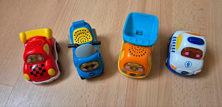 VTech Toet Toet Auto's - Set van 4, Kinderen en Baby's, Speelgoed | Speelgoedvoertuigen, Gebruikt, Ophalen of Verzenden