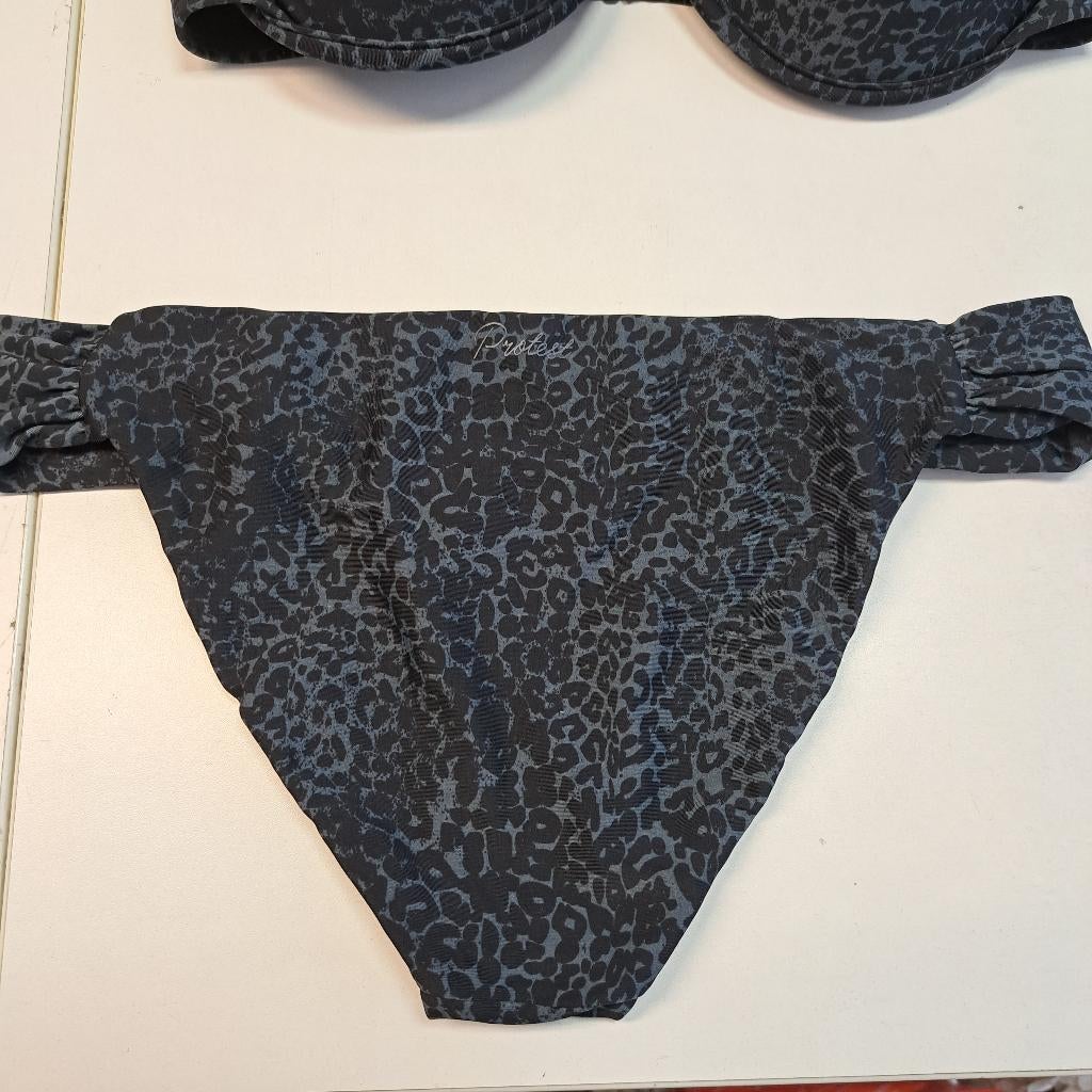 Protest grijze luipaard push up bikini M 80 cup D nr 42145, ., Protest, Ophalen of Verzenden, Zo goed als nieuw