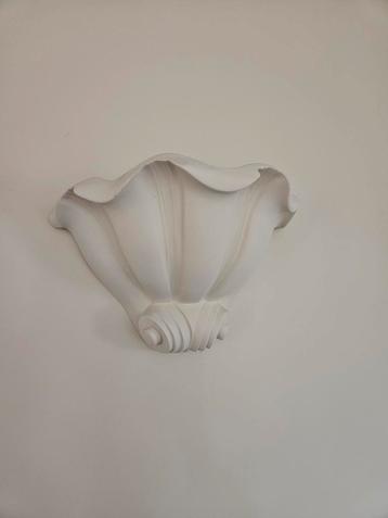 French Art Deco schelp lamp
Plaster - Offwhite  beschikbaar voor biedingen