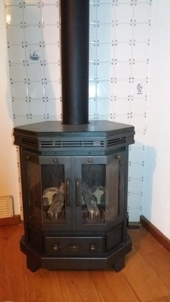 NETTE BARBAS SPEKSTEEN AARDGAS GASKACHEL VRIJSTAAND, Huis en Inrichting, Kachels, Gebruikt, Vrijstaand, Gaskachel, Gas, Ophalen