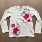 Longsleeve/shirt wit met bloemenprints maat 134, Ophalen of Verzenden, Zo goed als nieuw, Meisje, Shirt of Longsleeve