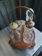Prachtig antiek vinegar set met geslepen glazen accessoires., Antiek en Kunst, Curiosa en Brocante, Ophalen of Verzenden