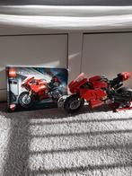 Een hele grote technische ducati lego auto, Kinderen en Baby's, Speelgoed | Duplo en Lego, Complete set, Lego, Zo goed als nieuw