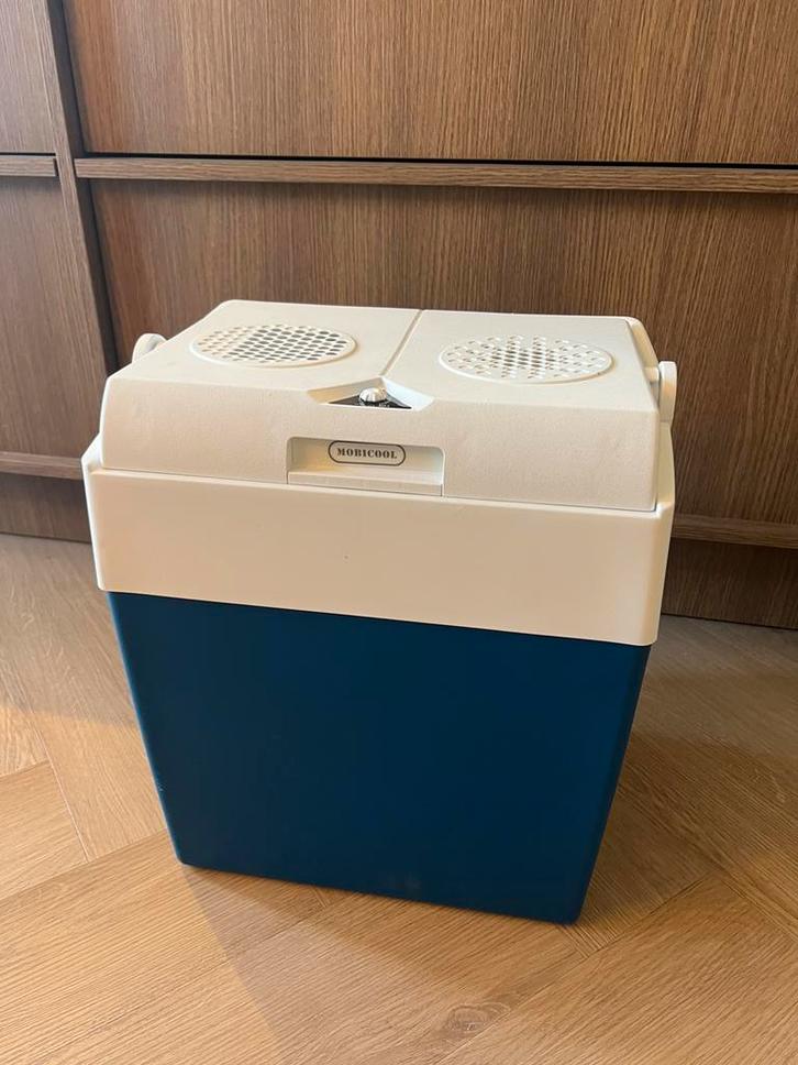 Mobicool 29ltr elektrische koelbox, Caravans en Kamperen, Koelboxen, Zo goed als nieuw, Koelbox, Elektrisch, Ophalen