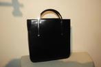 Lancel zwarte vintage tas metalen hengsels stylvol model, Sieraden, Tassen en Uiterlijk, Verzenden, Gebruikt, Zwart, Handtas