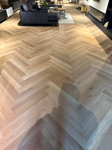 Visgraat pvc vloer nieuw beschikbaar voor biedingen