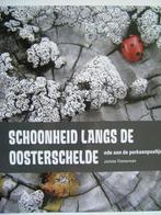 Schoonheid langs de Oosterschelde. Ode aan perkoenpaaltjes,, Timmerman, Ophalen of Verzenden, 20e eeuw of later, Gelezen
