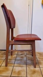 Jaren 50 keukentafel stoel met skai leer, Huis en Inrichting, Stoelen, Mid century modern, Zo goed als nieuw, Eén, Rood