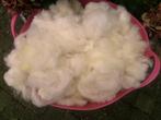 Gewassen Mooie zachte Witte Wol / 4 kleurig /gekaarde wol, Ophalen of Verzenden, Zo goed als nieuw, Spinwol