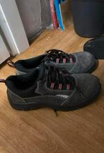 Werkschoenen maat 42, Ophalen of Verzenden, Zo goed als nieuw, Zwart, Werkschoenen