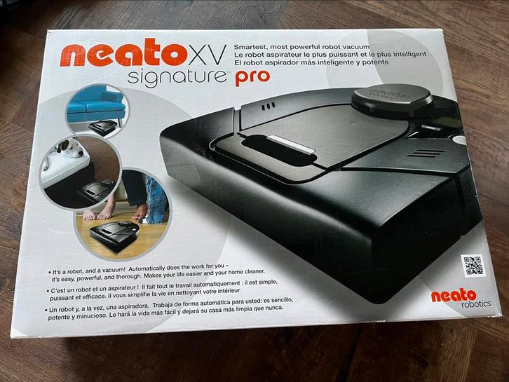 Robotstofzuiger: Neato Robotics XV Signature Pro, Witgoed en Apparatuur, Stofzuigers, Gebruikt, Robotstofzuiger, Minder dan 1200 watt