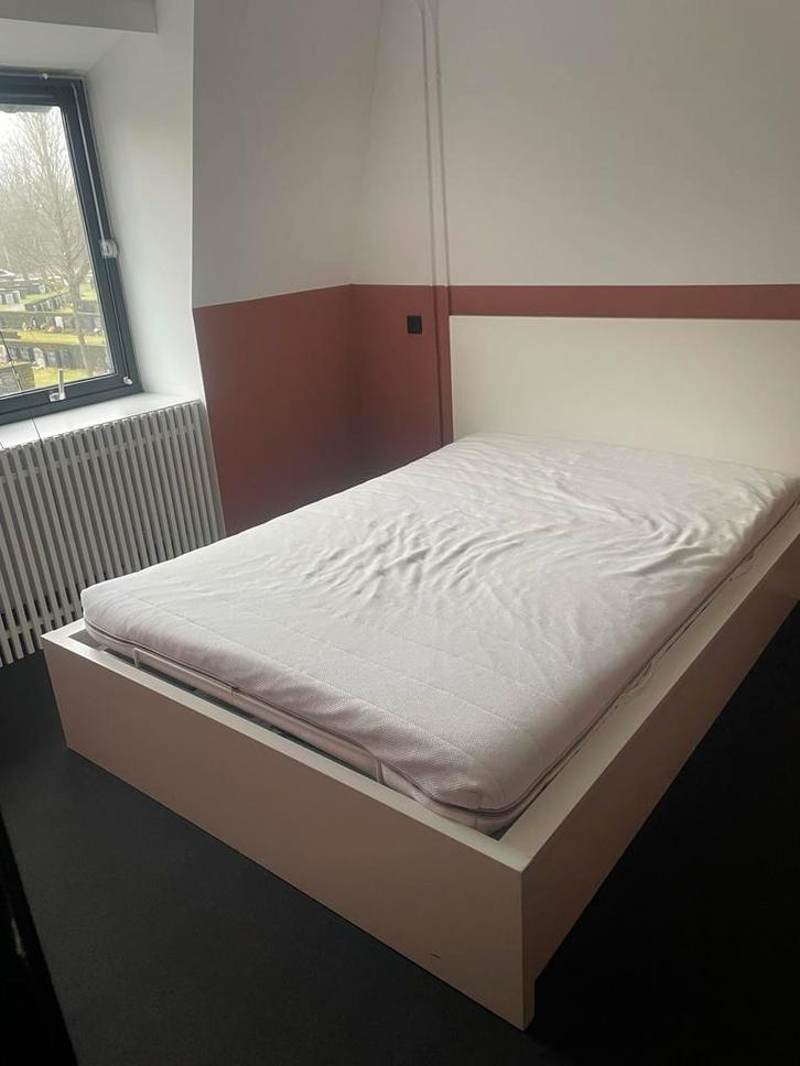 IKEA Malm bed 140x200 met opbergruimte, Huis en Inrichting, Slaapkamer | Bedden, Gebruikt, Twijfelaar, 140 cm, 200 cm, Hout, Wit