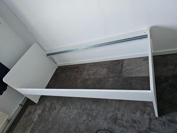 1 persoons bed 90x200 Ikea Askvoll wit  beschikbaar voor biedingen