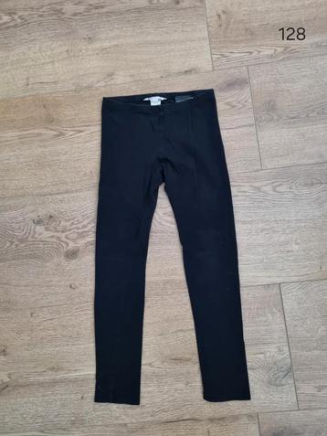 Zwarte H&M basic legging maat 128 beschikbaar voor biedingen