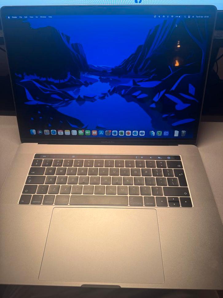 MacBook Pro 2017 15-inch i7, Computers en Software, Apple Macbooks, Gebruikt, MacBook Pro, 15 inch, 3 tot 4 Ghz, 256 GB, 16 GB
