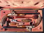 Antieke Percussie SCHIJFPISTOLEN in Cassette LePage Freres, Antiek en Kunst, Ophalen