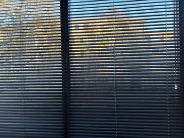 Aluminium jalozie antraciet grijs 25mm beschikbaar voor biedingen