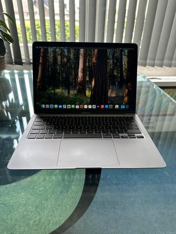 MB Air M1 02-2022 16GB Ram 512GB SSD Touch ID beschikbaar voor biedingen