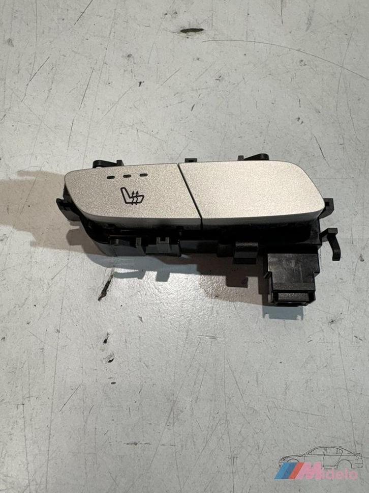 MERCEDES VITO (447.6) STOELVERWAMING SCHAKELAAR A2139057302, Auto-onderdelen, Dashboard en Schakelaars, Mercedes-Benz, Gebruikt