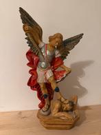 Beeld St. Michaël uit Italië handbeschilderd, Antiek en Kunst, Ophalen of Verzenden