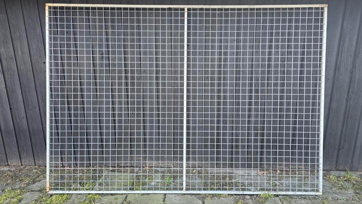 Partij volière panelen/ gaas hekwerk 200m2! 1,5 x 56m hxl, Dieren en Toebehoren, Vogels | Hokken en Kooien, Volière, Aluminium