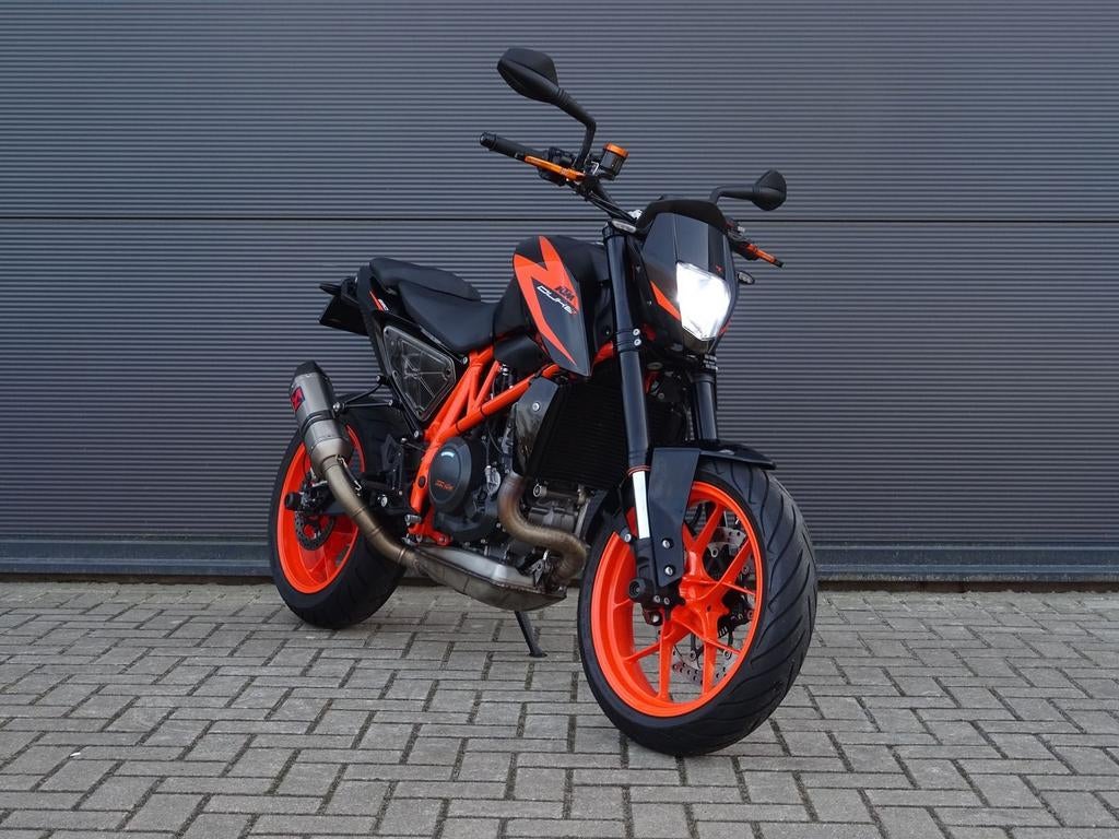 KTM 690 DUKE R 2018 ABS AKRAPOVIC orig NL, Motoren, Motoren | KTM, 693 cc, KTM, Motorrijbewijs A, Bedrijf