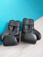 Rumble boks handschoenen, tas en springtouw, Ophalen, Zo goed als nieuw, Bokshandschoenen