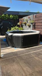Intex 6 Persoons jacuzzi, Ophalen, Gebruikt, Grondzeil, Opblaasbaar