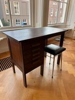 Pastoe bureautje + Brabantia krukje - Zaltbommel/Arnhem, Huis en Inrichting, Bureaus, Ophalen, Gebruikt, Bureau