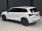 Skoda Karoq 1.5 TSI (150 pk) Sportline Business - Virtual Co, Stof, 4 cilinders, Wit, Karoq